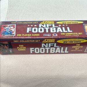 Score NFL Football 1991 Collector Card Set - Red and Blue